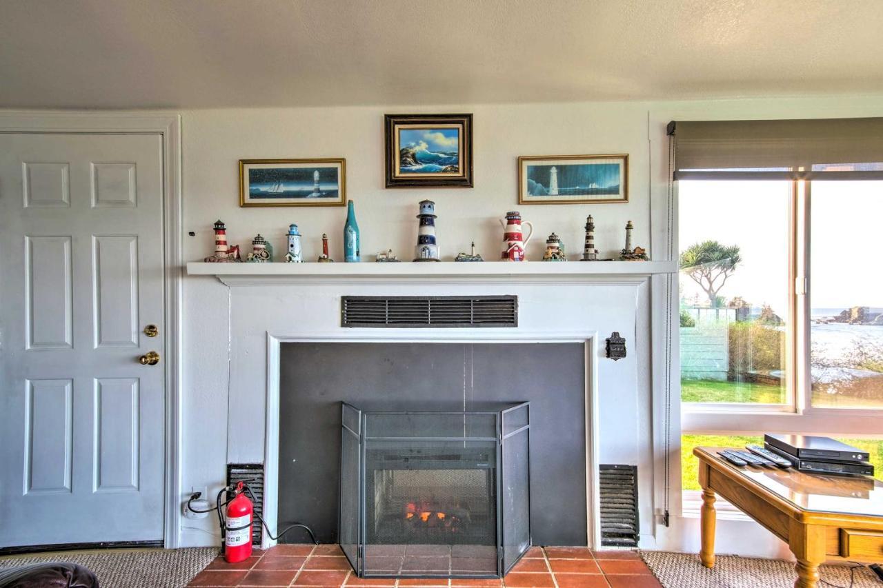 Cliffside Lighthouse Beach Home With Ocean View Coos Bay Exteriér fotografie